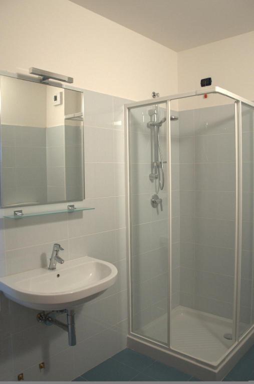 Hotel Motel Galaxy Reggio Emilia Room photo